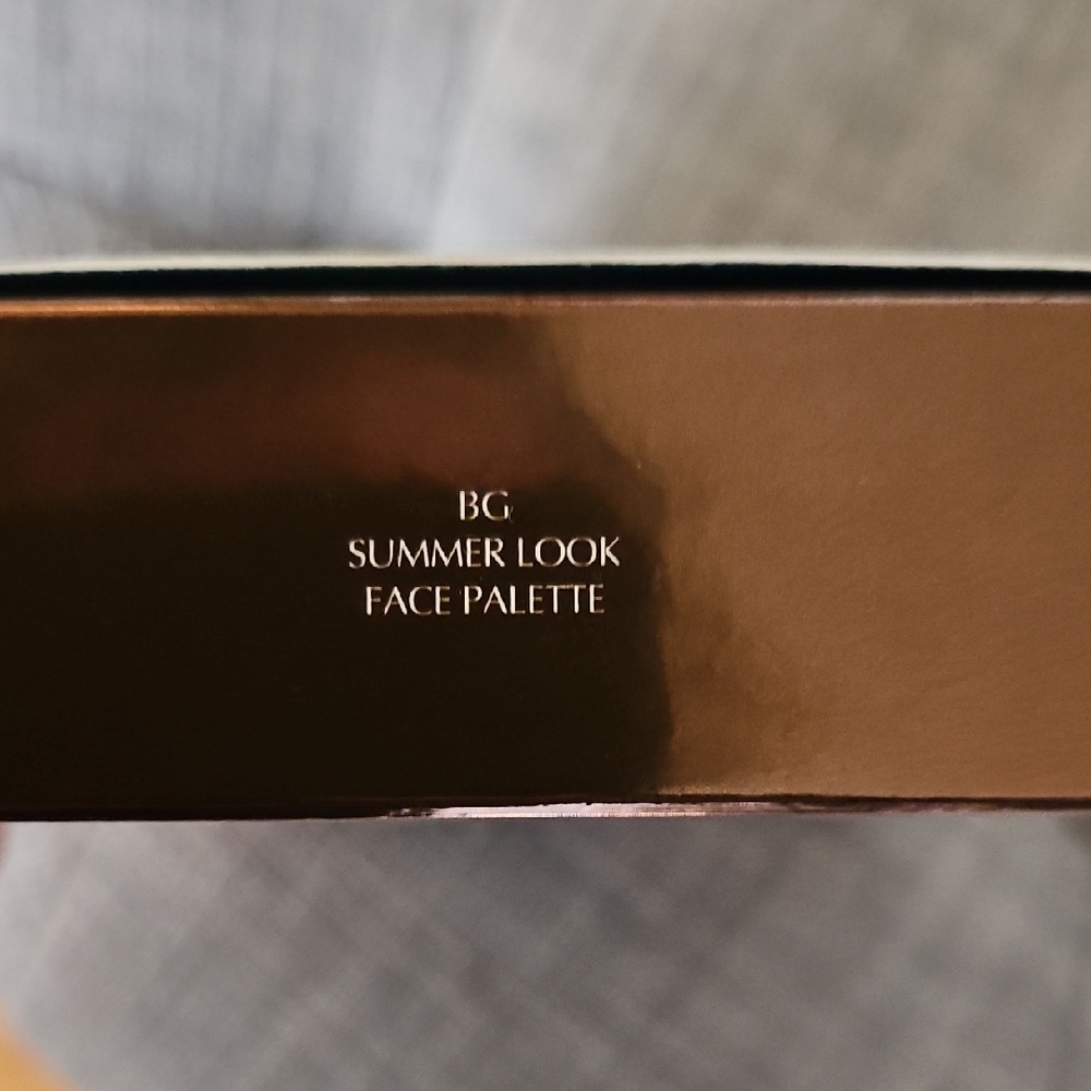 Estee Lauder Bronze Goddess Palette - Picture 2 of 4